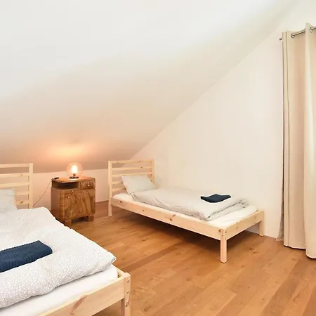 Central Spacious W Private Garden And Free Parking アパート *